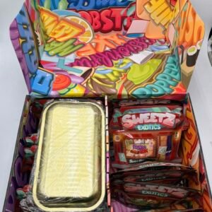 Crumble cannabis concentrate on dab tool