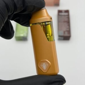 CLEANS CARTS 2GRAM Disposable Vape with rechargeable premium hardware and smooth terpene-rich liquid diamonds plus live resin vapor