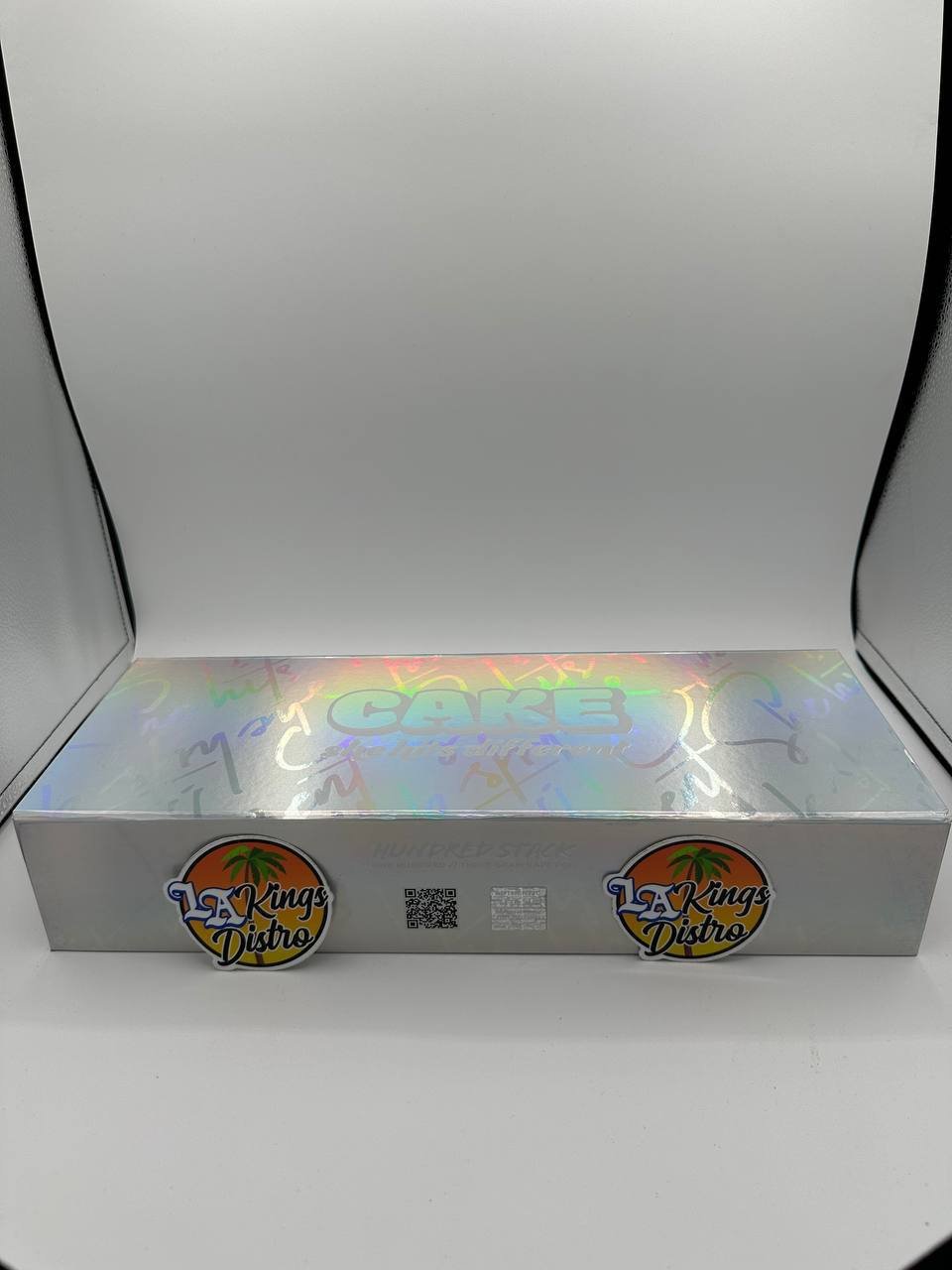 Authentic Cake 3G Disposable Liquid Diamonds Hundred Stack silver Cake She Hits Different box Authentic Cake 3G Disposable Liquid Diamonds Hundred Stack silver Cake She Hits Different box