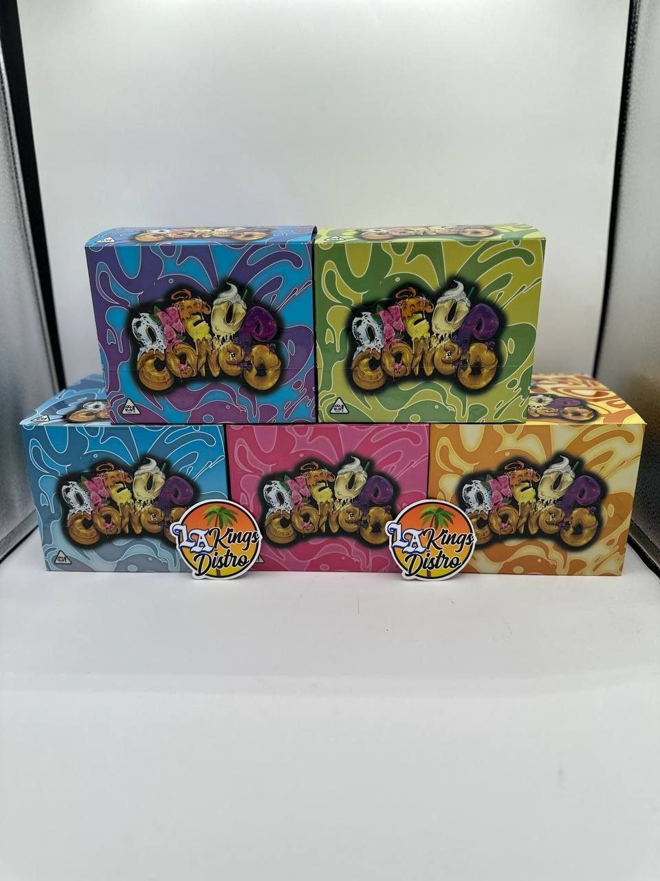 Original One Up 4G Chocolate Cones collection in five colorful One Up Cones boxes Original One Up 4G Chocolate Cones collection in five colorful One Up Cones boxes