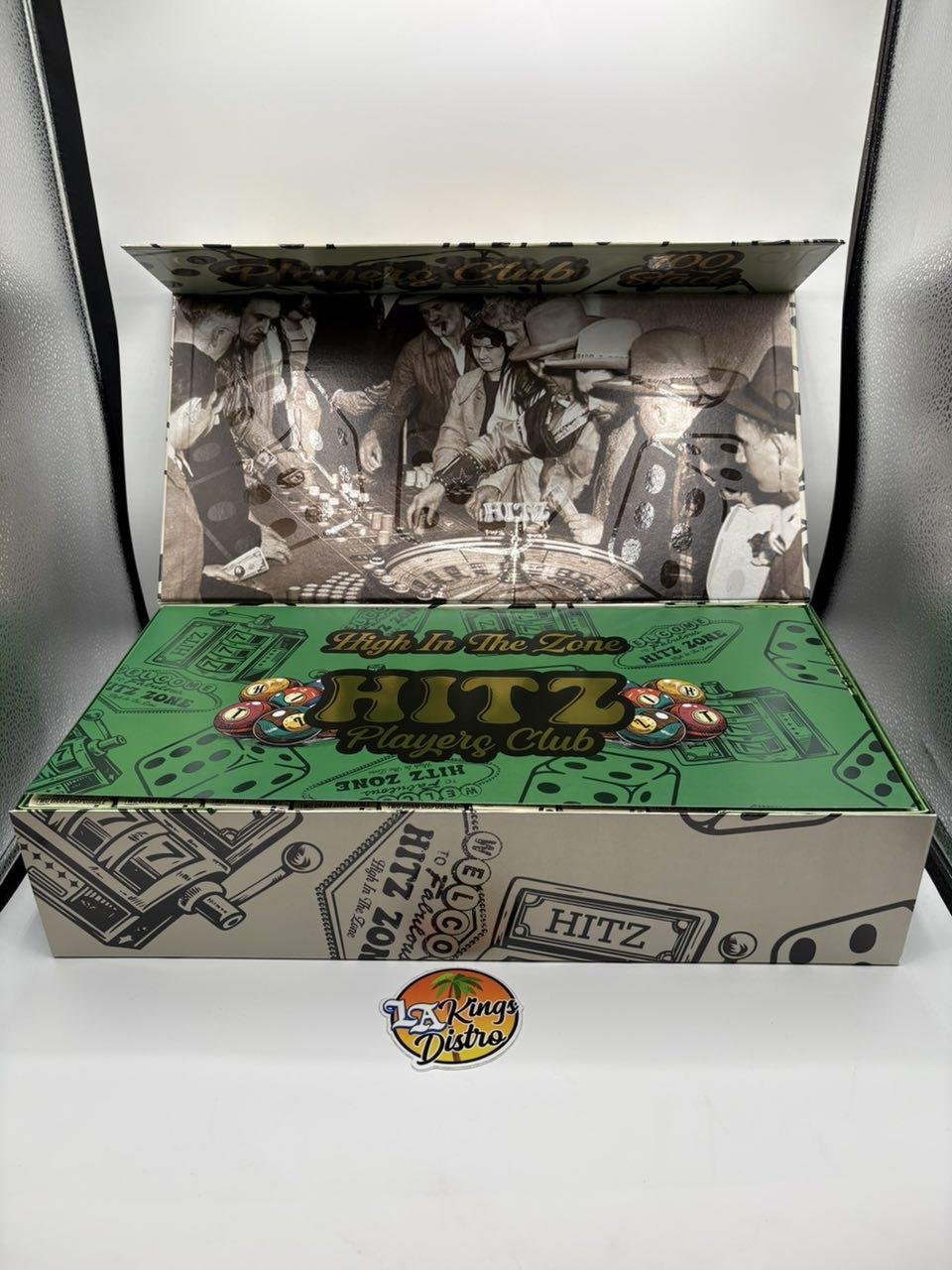 Hitz Players Club 2G disposable with casino graphics and oil window Hitz Players Club 2G disposable with casino graphics and oil window