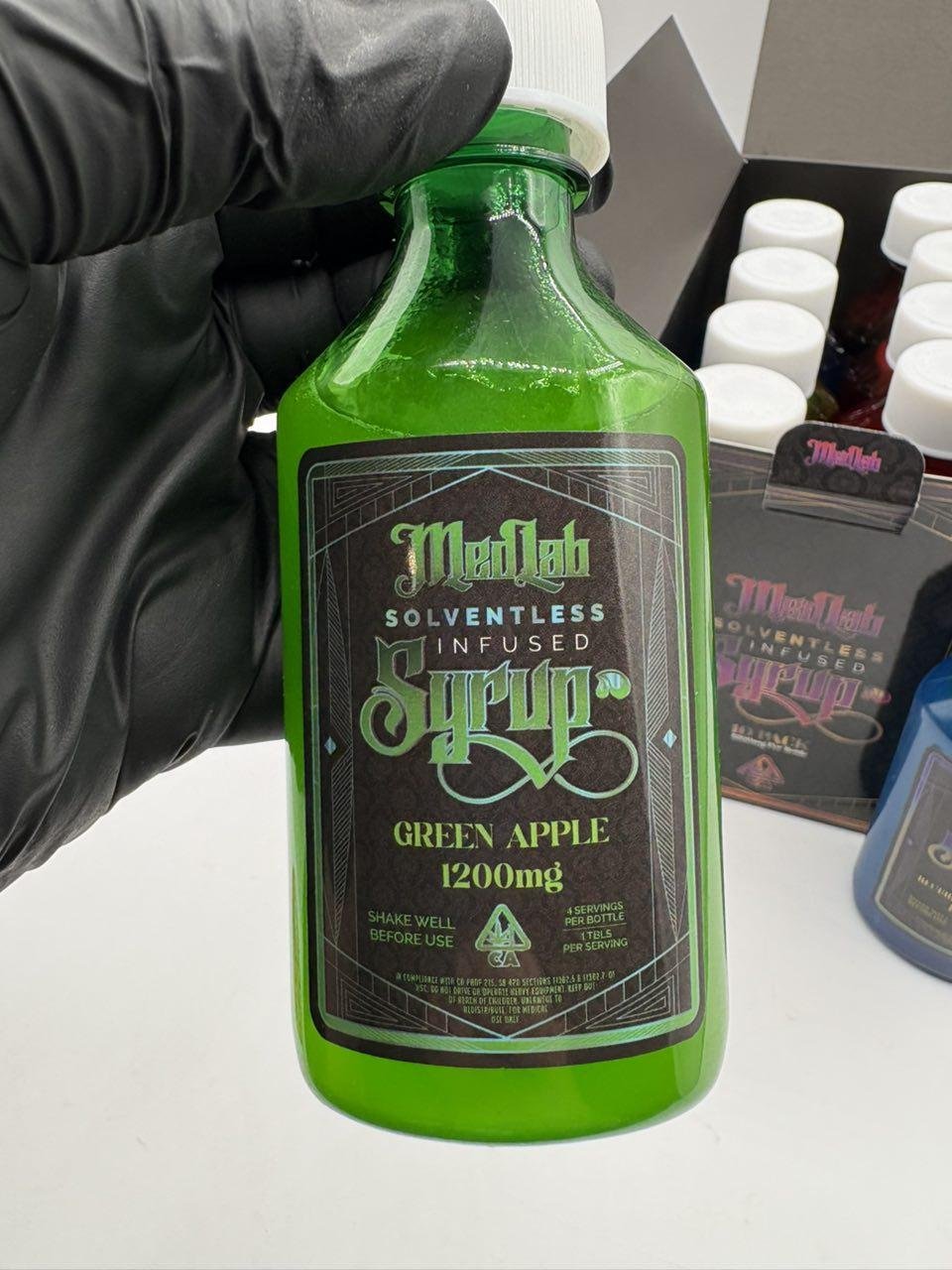 Closed MedLabs solventless infused syrup 1200mg wholesale case Closed MedLabs solventless infused syrup 1200mg wholesale case